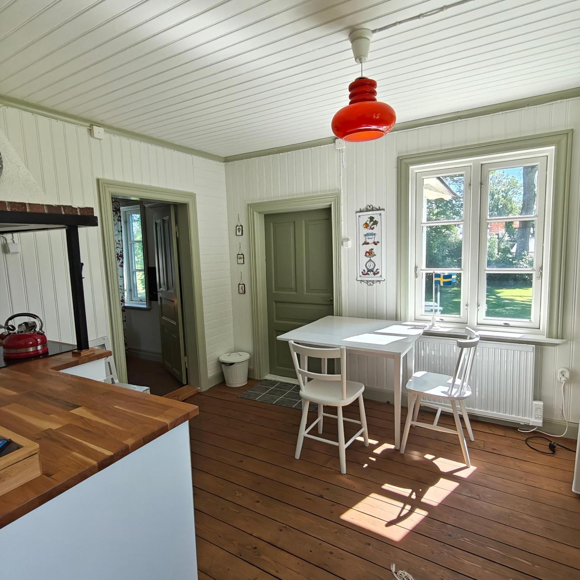 Lilla Backen Villa Hjo Luaran gambar